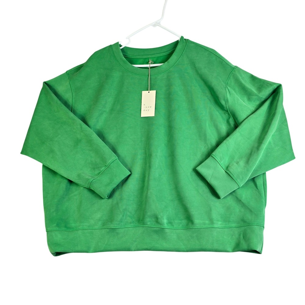 A New Day Sweatshirt Women XXL Green Crewneck Pullover Boxy Heavyweight Cozy New